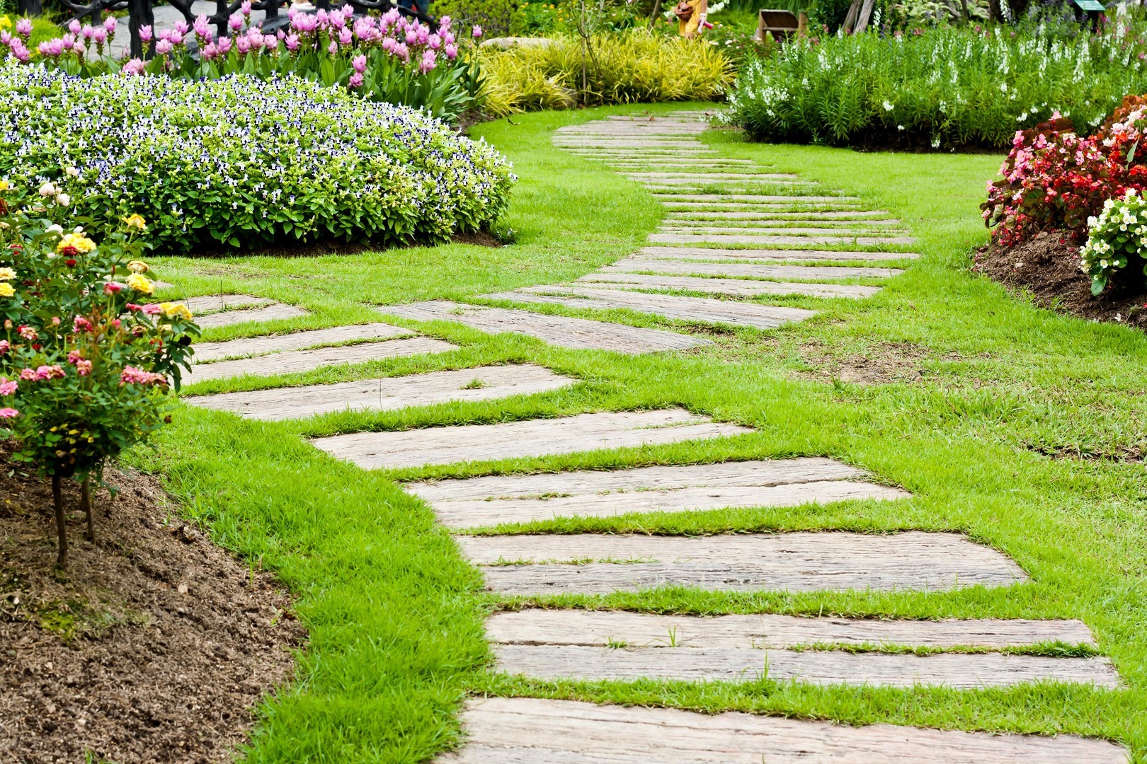 Hardscapes-Home page-min